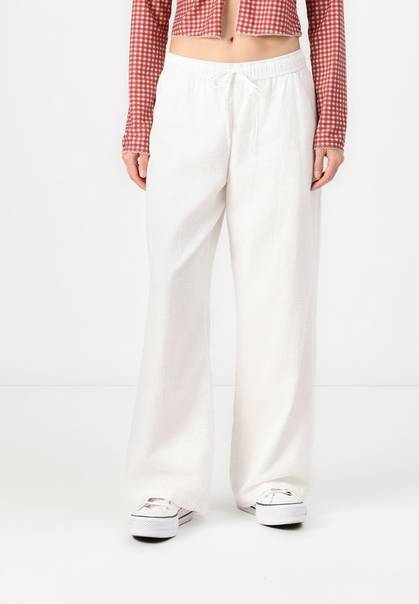 SEER SUCKER PULL ON - Trousers