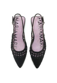 Scarpe slingback nere intrecciate con punta affilata, dotate di una soletta viola e chiusura con fibbia, che mostrano un motivo testurizzato e ritagli.