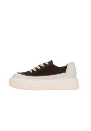 ESTRO, - Sneakersy niskie
