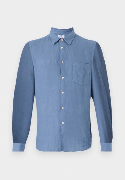 Šviesiai mėlyna ilgaaūgė marškiniai, pagaminti iš minkštos, kvėpuojančios medžiagos. Turintys mygtukų užsegimą priekyje, vieną krūtinės kišenę ir mygtukais užsegamus rankogalius.