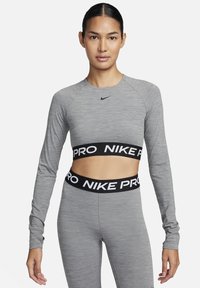 Nike Performance - PRO CROP - Camiseta de manga larga - smoke grey heather black Imagen en miniatura 1