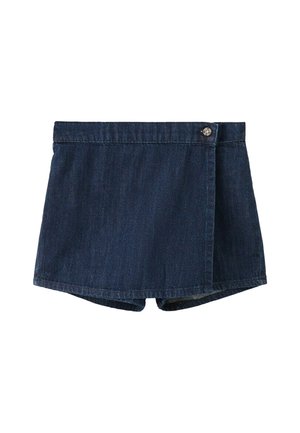 Jupe-short en denim bleu foncé avec un design cache-cœur et une fermeture par un seul bouton à la taille.