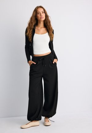 Stradivarius, CASUAL SOFT STYLE - Babies - white
