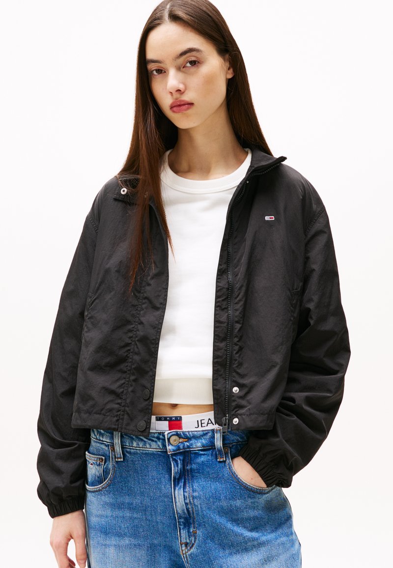 Tommy Jeans ESSENTIAL  - Sommerjakke - black