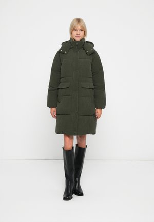 VMDEBRA FIE COAT - Mantel - forest night