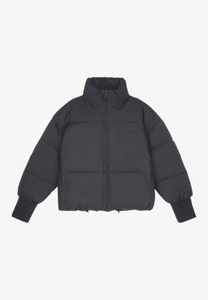 Zwarte pufferjack met hoge kraag, ritssluiting aan de voorkant en elastische manchetten. Bevat gestructureerde quiltstiksels en een cropped ontwerp.