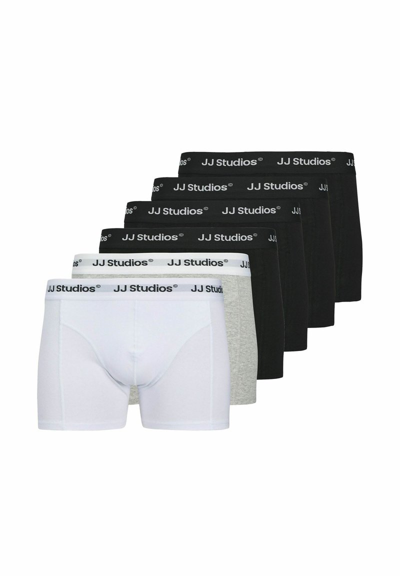 Caleçons boxers en pack de cinq : un blanc, un gris, trois noirs. Chacun est doté d'une taille élastique avec "JJ Studios" imprimé en blanc. Matériau en mélange de coton.