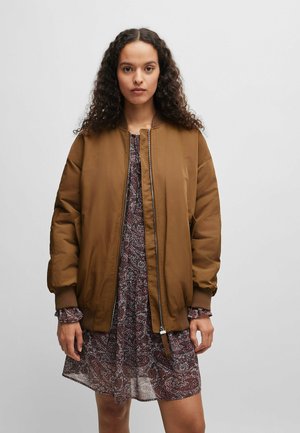 BOSS Kurtka Bomber - brown ten