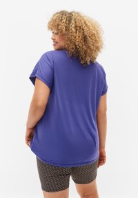 Active by Zizzi KURZARM - T-shirt basic - liberty