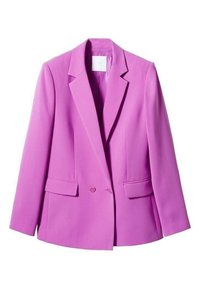 Blazer violet avec revers crantés, fermeture à double bouton et poches avant. Tissu lisse avec une coupe structurée et un design sur mesure.