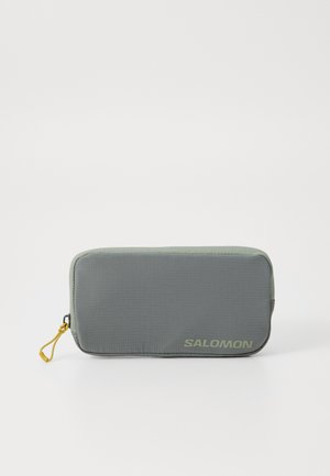 ESSENTIALS CASE UNISEX - Estojo - sedona sage