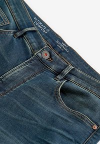 Next SUPER STRETCH COMFORT - Traperice ravnih nogavica - mid blue tint