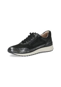Sneaker nera con finitura in tessuto metallizzato, chiusura con lacci e zip laterale, su uno sfondo bianco.