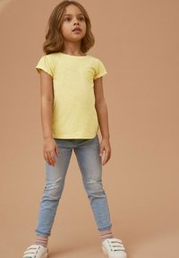 Next DAISY POCKET - Triko s potiskem - yellow