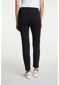 Oui Jean slim - black