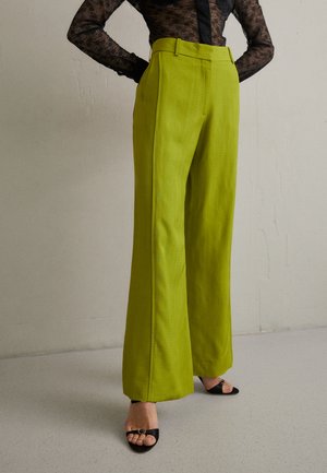 Victoria Beckham SCULPTURAL TROUSER - Pantalon classique - parrot green