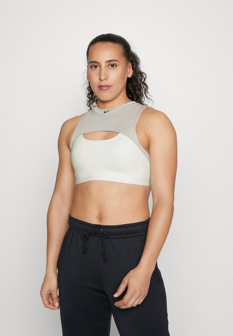 Nike Performance INDY MINI BRA Light support sports bra summit