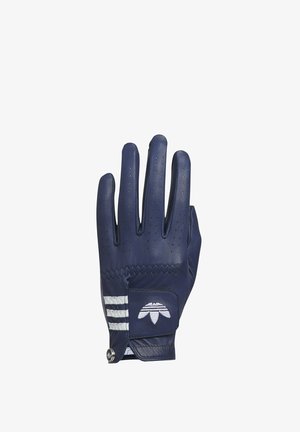Guante de golf de color marino hecho de cuero con dedos perforados, acentos a rayas blancas y un parche de logo. Presenta un cierre seguro en la muñeca.