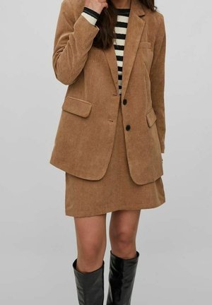 Blazer - brown