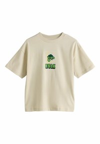 Beige T-shirt met korte mouwen van katoen, met een groene Hulk-afbeelding op de voorkant en opvallende tekst. Ronde hals, losse pasvorm.