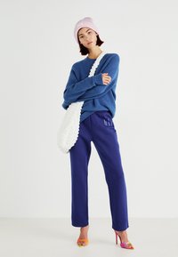 GAP LOGO PANT - Treningo apatinė dalis - bellwether blue