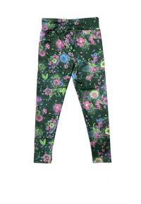 Leggings floreali verde scuro, con una varietà di fiori rosa, blu e viola. Il tessuto ha una consistenza liscia e elasticizzata e una vita alta.