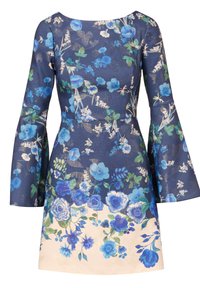 Marineblaues Kleid mit ausgestellten langen Ärmeln, tailliertem Bund und einem Blumenmuster, das sich von blauen Blumen zu cremefarben am Saum entwickelt.