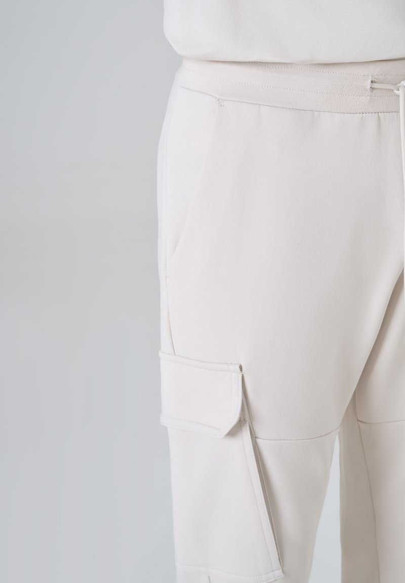 Antony Morato REGULAR FIT Pantalones cargo paper/beige