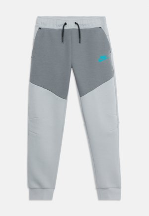 Nike Sportswear, Tréningruha alsók - wolf grey/smoke grey/black