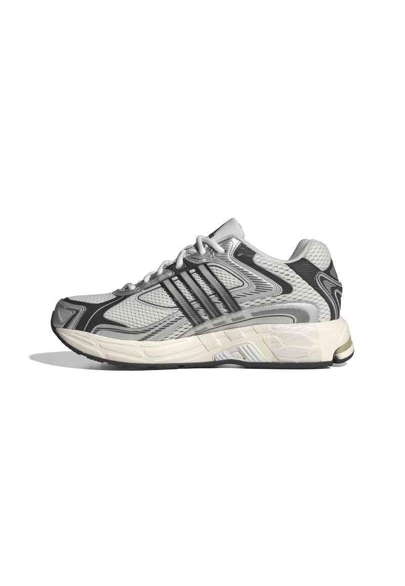 adidas Originals RESPONSE CL UNISEX - Sneakers - crystal white ftwr ...