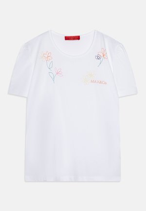 Witte T-shirt met korte mouwen met kleurrijke bloemrijke borduursels in oranje, roze en blauw. Glad katoen met een ronde halslijn.