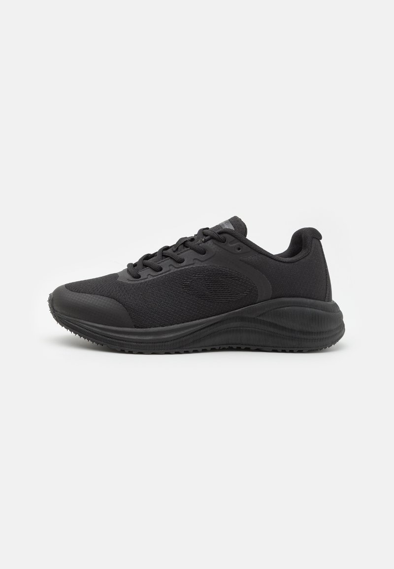 Champion SYPHON ENGAGE - Pantofi training - triple black
