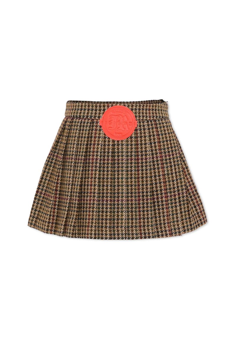 Bruine geruite rok met plooien, voorzien van een oranje ronde riemgesp met gegraveerd design. Gemaakt van gestructureerde stof, knielang.