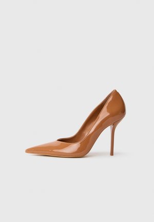 Zapatos altos - caramel