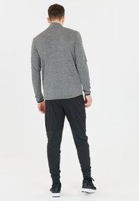 Endurance Langærmet T-shirt - mid grey melange