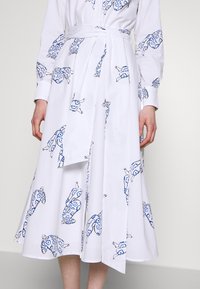IVY OAK Vapaa-ajan mekko - off-white