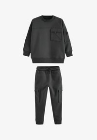 Sélectionné, charcoal grey