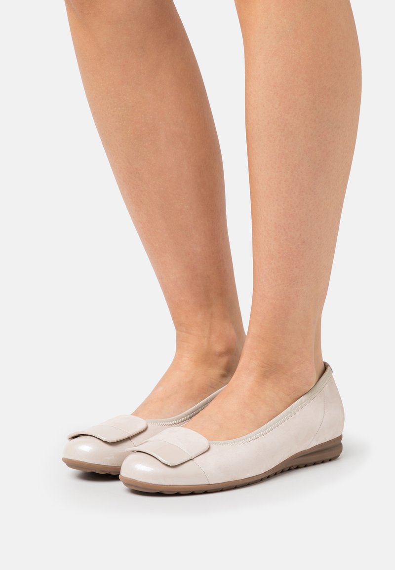 gabor ballet pumps