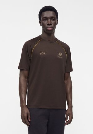EA7 Emporio Armani, TRAIN TEE  - T-shirt con stampa - mulch