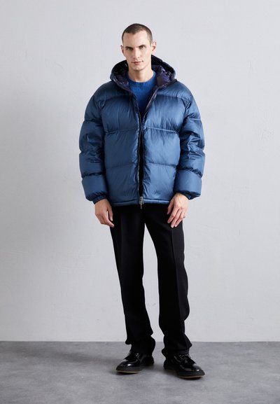 Filippa K PUFFER JACKET - Dunjakker - dawn blue/navy