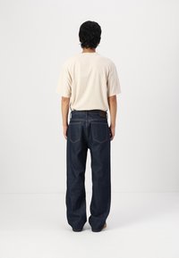 Abercrombie & Fitch BAGGY RAW  - Blugi largi - blue denim