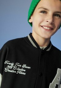 Next VARSITY - Geacă bomber - black skate