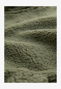 Seleccionado, black green