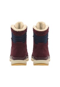 Bordeaux laarzen met een marineblauwe ribgebreide kraag, synthetische voering en een stevige rubberen buitenzool. Pluche interieur voor extra comfort.