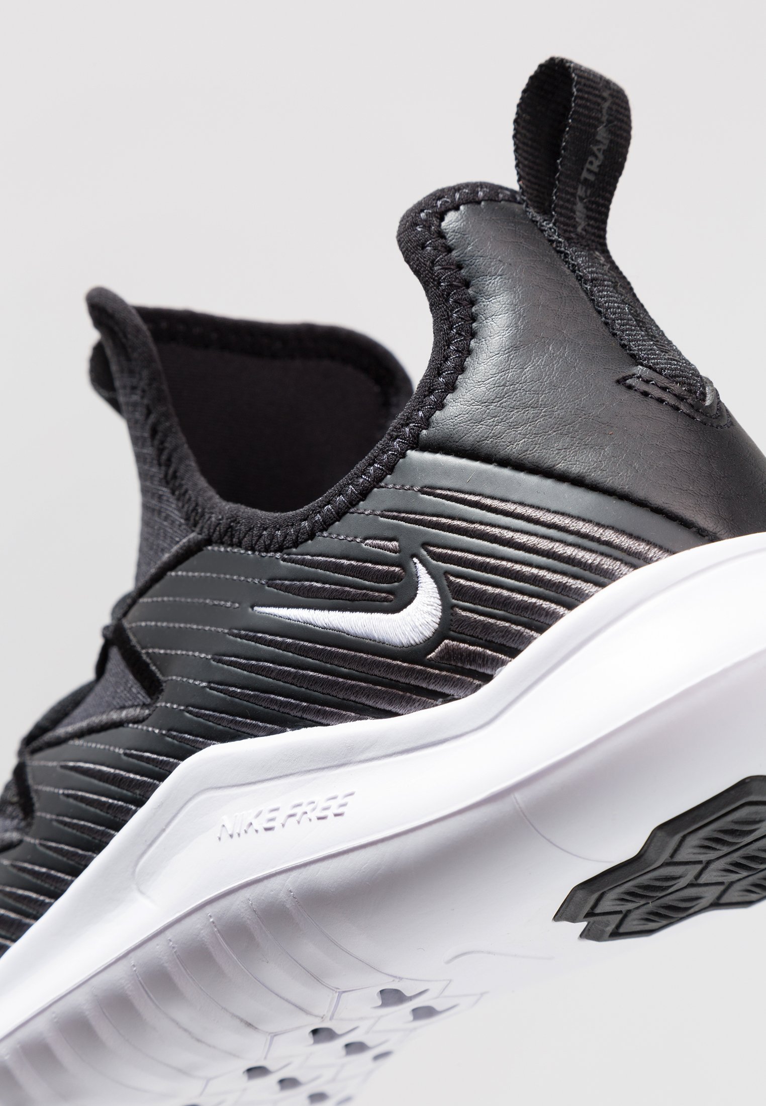 nike performance hyperflora free tr ultra