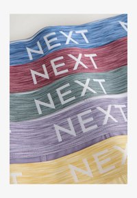 Niet geselecteerd, purple blue red