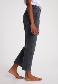 ARMEDANGELS Vaqueros rectos - mottled grey