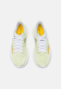 Saucony RIDE 17 - Scarpe da corsa su strada - fern/cloud
