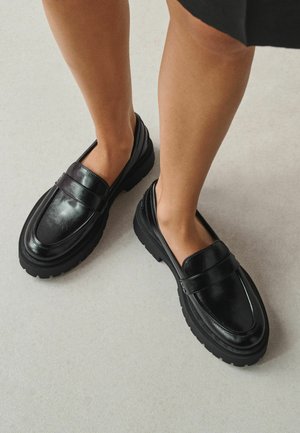 Next, FIT - FOREVER COMFORT® CHUNKY OUTSOLE LOAFERS - Slip-ons - black