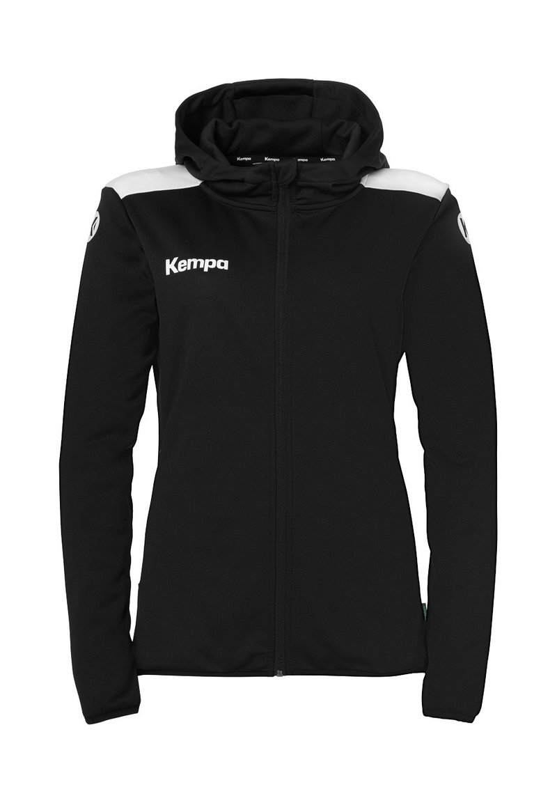 Veste zippée noire avec capuche, dotée d'accents blancs sur les épaules et d'un logo sur la poitrine et la manche. Tissu doux et extensible.